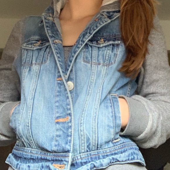 Jean jacket - Picture 7 of 8